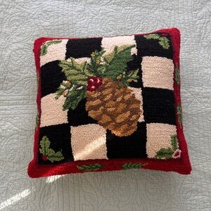 Peking Handicraft Hooked Wool Pinecone Holiday Pillow